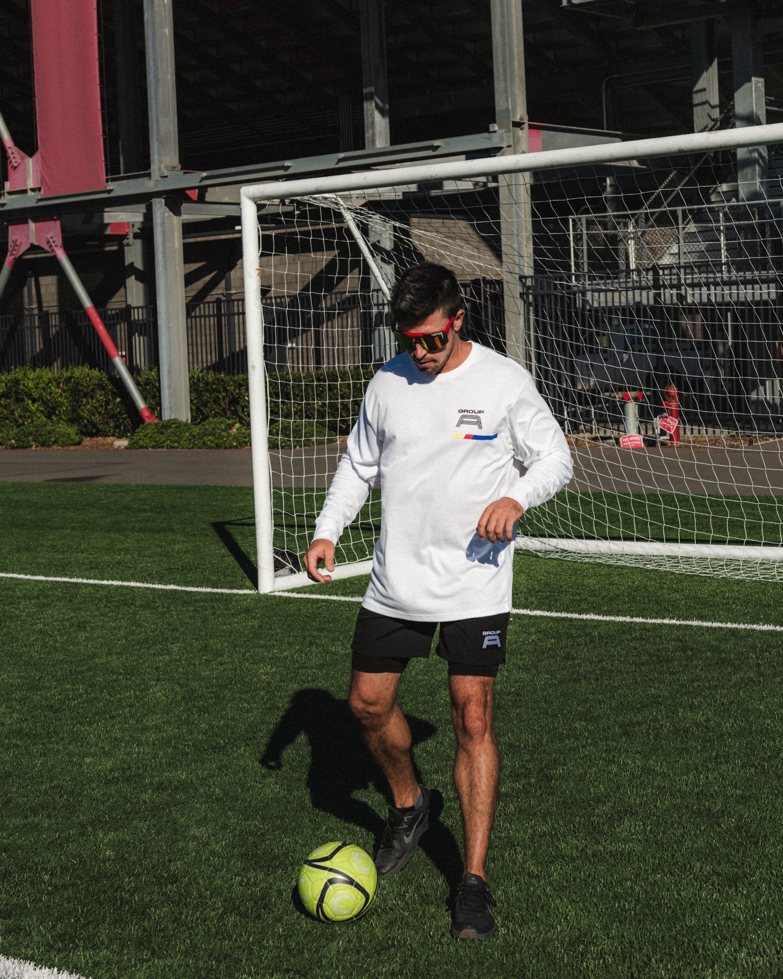Gravity Performance Short